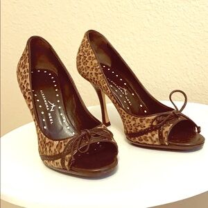 Alexandra Neel heels